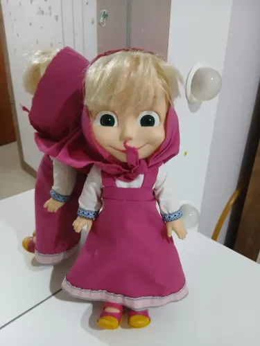 Boneca Masha que fala