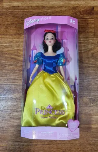 BONECA BARBIE BRANCA DE NEVE DISNEY STORE VINTAGE ITEM DE COLECIONADOR LACRADA