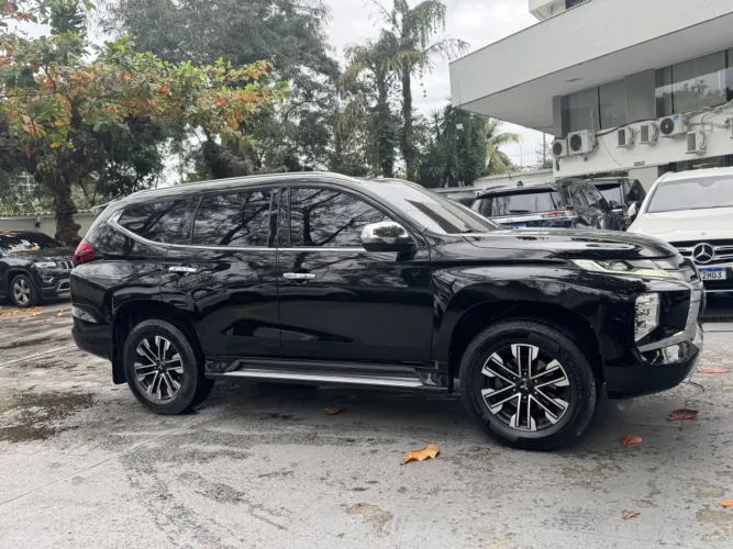 Mitsubishi Pajero Sport HPE 2.4 4X4 Diesel Aut. 2021