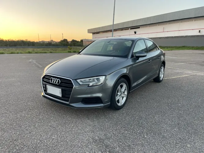 Audi A3 Sedan 1.4 TFSI Flex Tiptronic 4P 2017