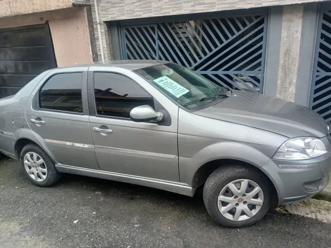 Fiat Siena EL Celeb. 1.0 MPI Fire Flex 8V 4P 2015