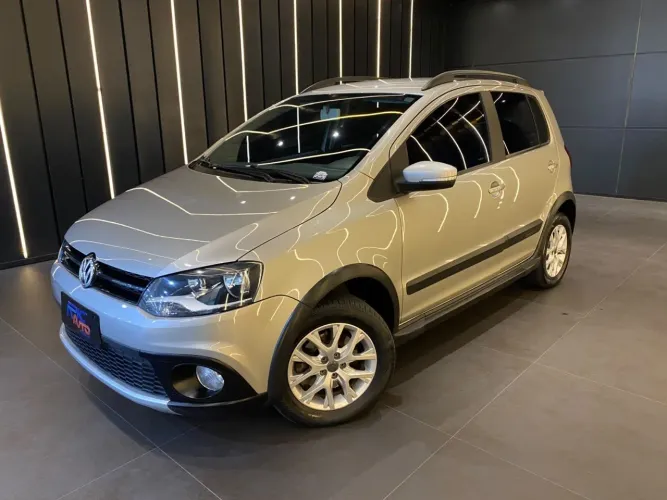Volkswagen Crossfox I Motion 1.6 MI T. Flex 8V 5P 2014