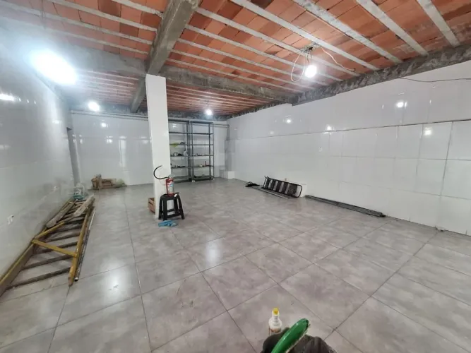 Prédio à venda, 250 m² por R$ 1.301.000,00 - Jardim Guayana - Taboão da Serra/SP