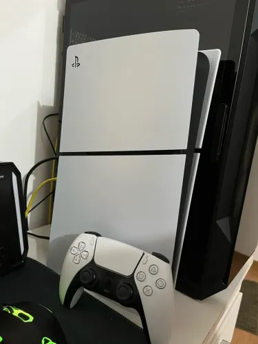 Vendo PS5 SLIM 1TB