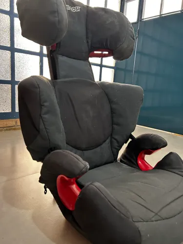 Cadeirinha de bebê para carro 