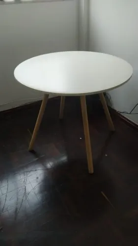 Mesa de Jantar Redonda 4 Lugares