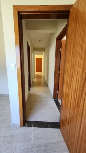 Alugo apartamento com 2 quartos em Jucutuquara/ Vitória.