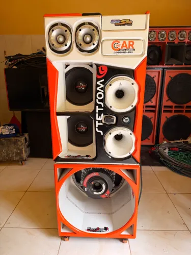     Caixa de Som Bob com Rack Móvel 