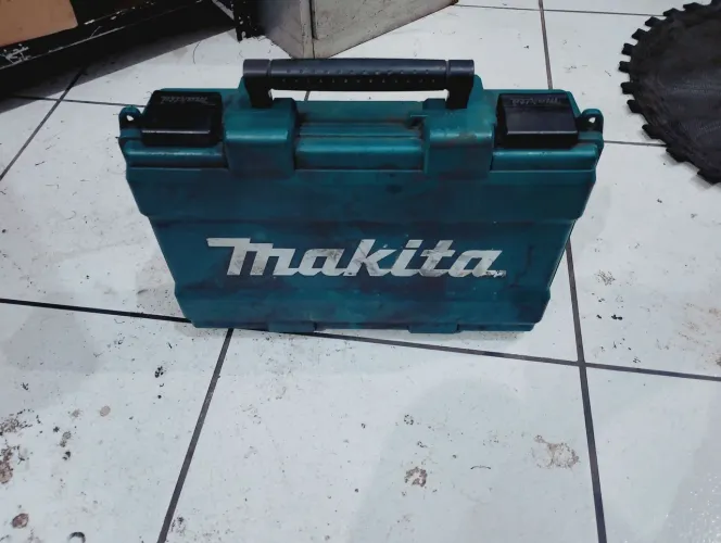 Maleta vazia Makita HR2610 usado