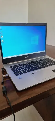 Acer aspire 5, 10gen.  I5 8GB Ram