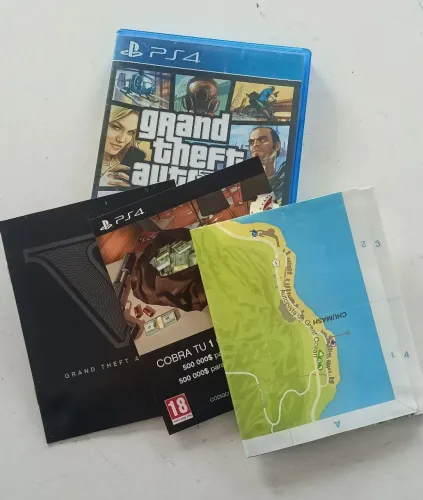 Jogo GTA 5 (físico PS4)