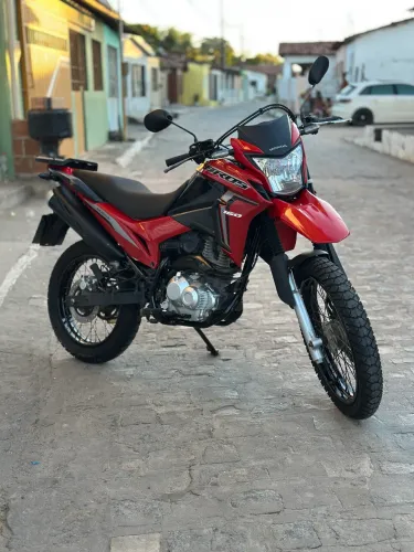 Bros 2020 abs