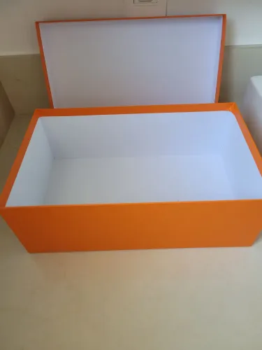 Caixa de sapato HERMES original.