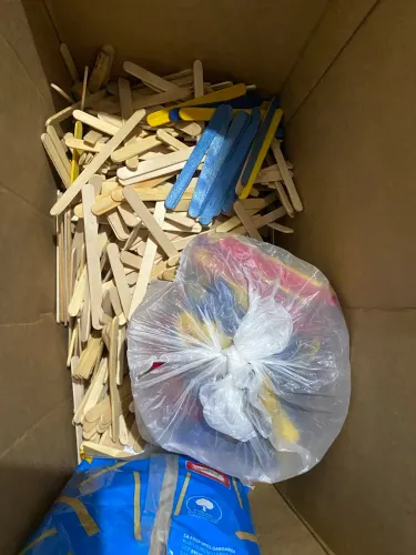 Palitos de Picolé pacotes fechados e abertos R$ 60,00