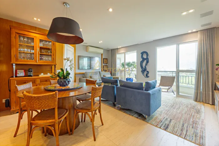 Apartamento completo com vista permanente para o verde da Hípica, 3 dormitórios, 3 vagas, 