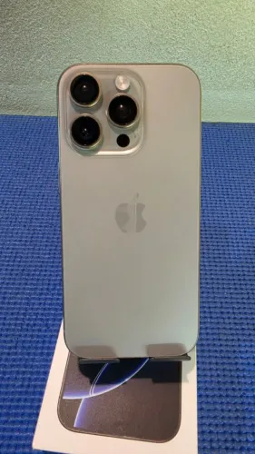 Apple iPhone 16 Pro 128GB, Titânio Natural,Tela 6,3", Câm 48+48+12MP Frontal 12MP