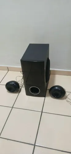 Caixa de som e subwouf LG