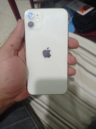 iPhone 11 retirada de peças