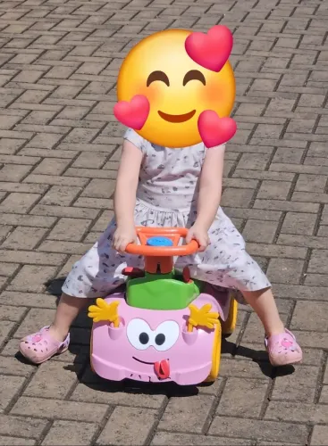 Totokinha infantil menina