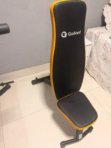 Cadeira funcional de academia