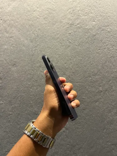 iPhone 14 Pro Max 128gb Roxo aparelho extra sem detalhe.