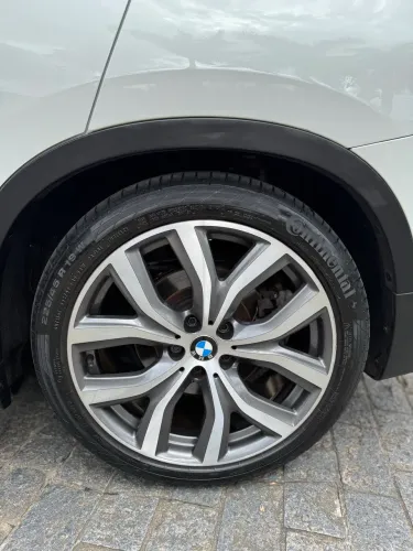 Pneus continental aro 19 225/45R19 runflat contisport contact 5 ssr
