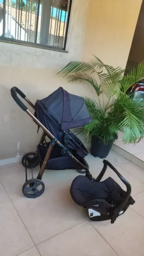 Vendo carrinho Galzerano Moisés e bebê conforto