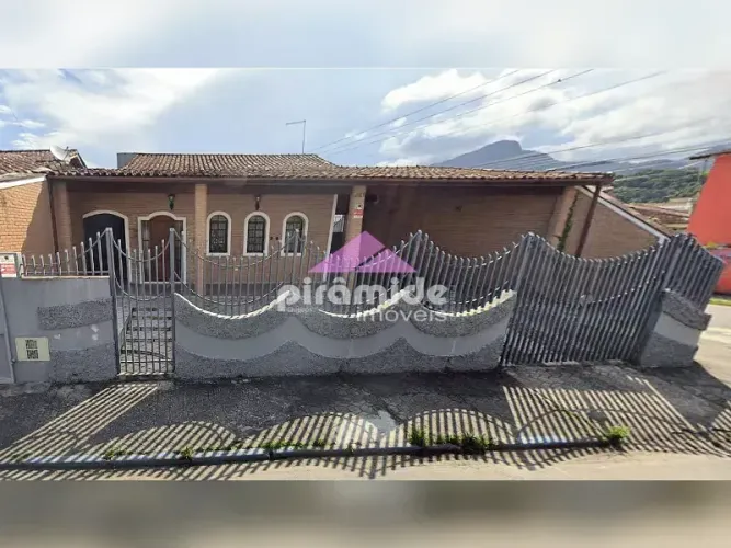 Casa à venda, R$ 1.399.000,00 e locação R$ 6.500,00 - Centro, Caraguatatuba, SP
