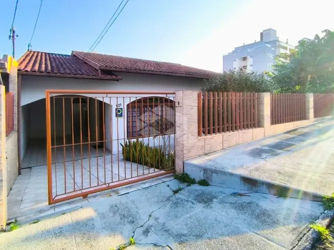 Casa Residencial 312M² - para Alugar