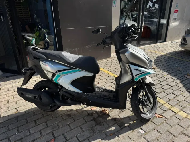 YAMAHA RAY ZR 0KM ? NUNCA USADA