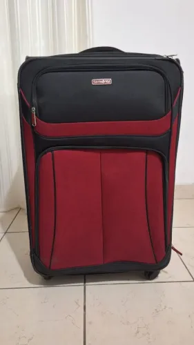 Mala Samsonite Grande Na Cor Vermelha E Preta Com Rodinhas