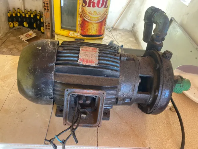 Motor Elétrico Trifásico 5 CV - 220/380V - 3500 RPM