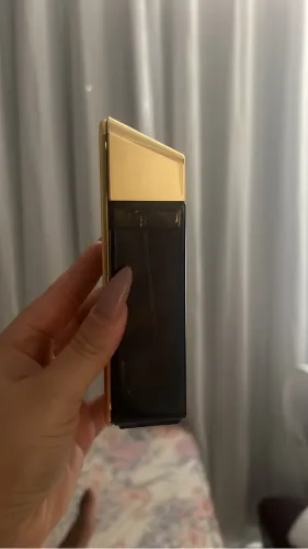 Vende- se perfumes