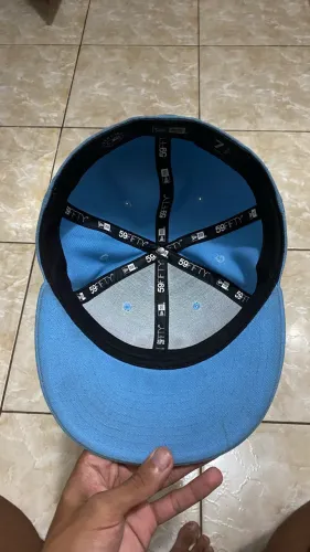 Bone new era original tamanho 7 1/2