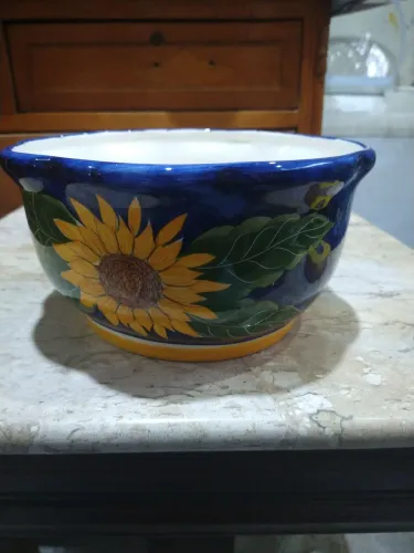 Tigela pintada a mão 