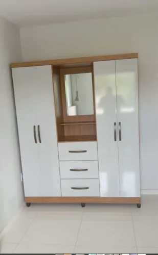 Guarda-roupa