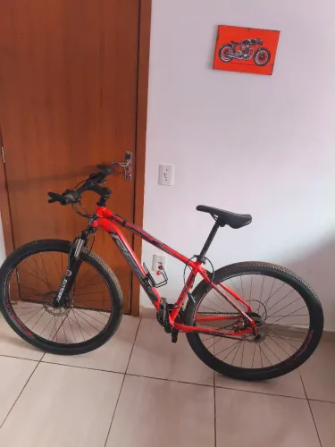 Bike aro 29 freios hidráulico