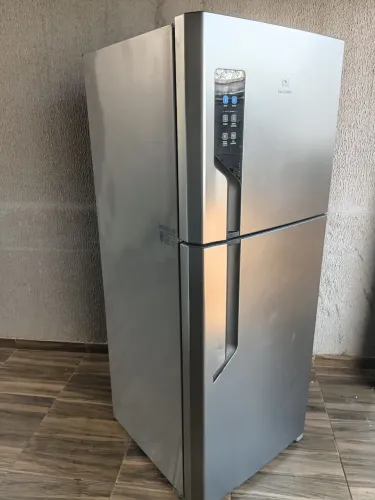 Electrolux frost free semi nova 