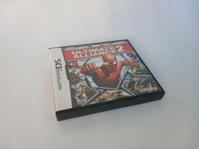 Jogo para Nintendo DS Marvel Ultimate Alliance 2, com manual