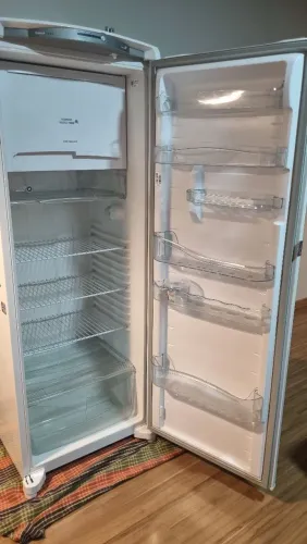 GELADEIRA CONSUL FROST FREE 342 LITROS ? 220V