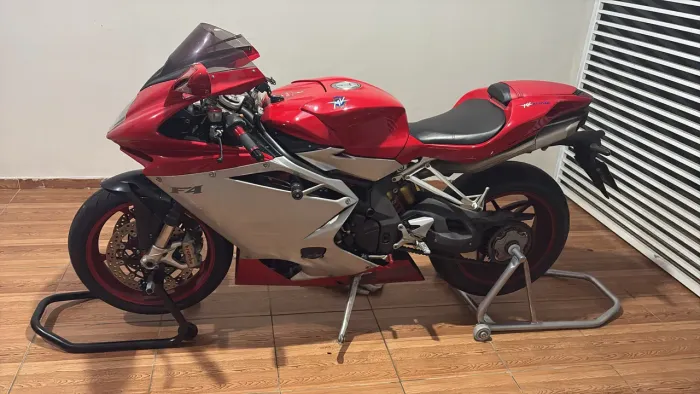 MV Agusta F4R