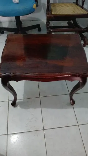 Móveis antigos