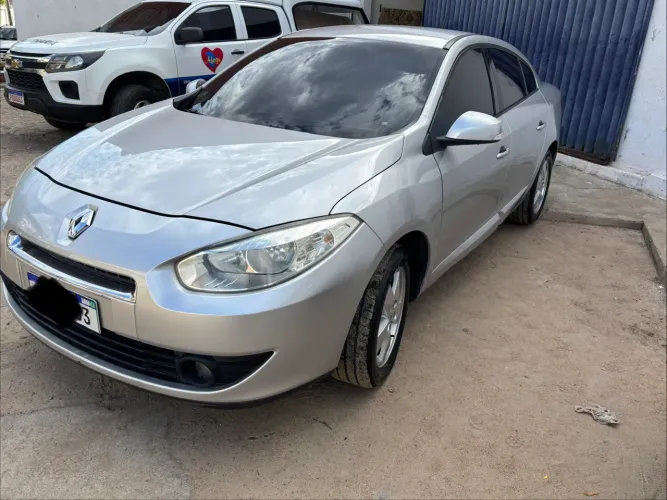 Renault Fluence Sed. Dynamique 2.0 16V Flex Aut. 2014