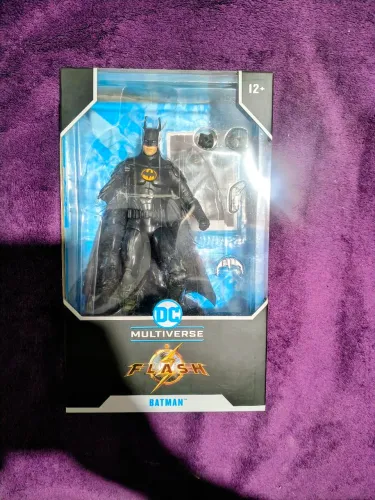 Batman Michael Keaton The Flash DC Multiverse McFarlane Toys