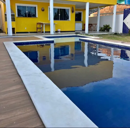 Bordas De piscina 