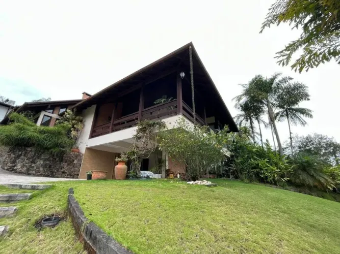 Casa TIMBÓ - SC
