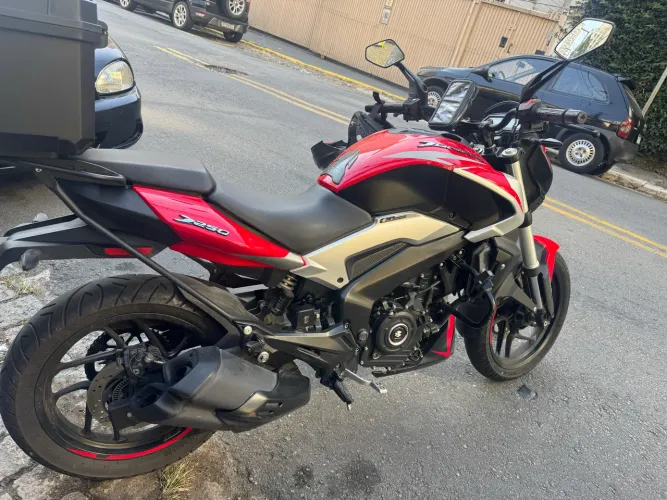 Dominar 250