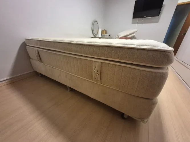Colchão de Casal com Box - King Size