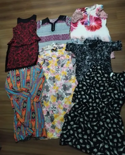 Lote de roupas