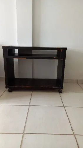 Rack em Madeira Maciça